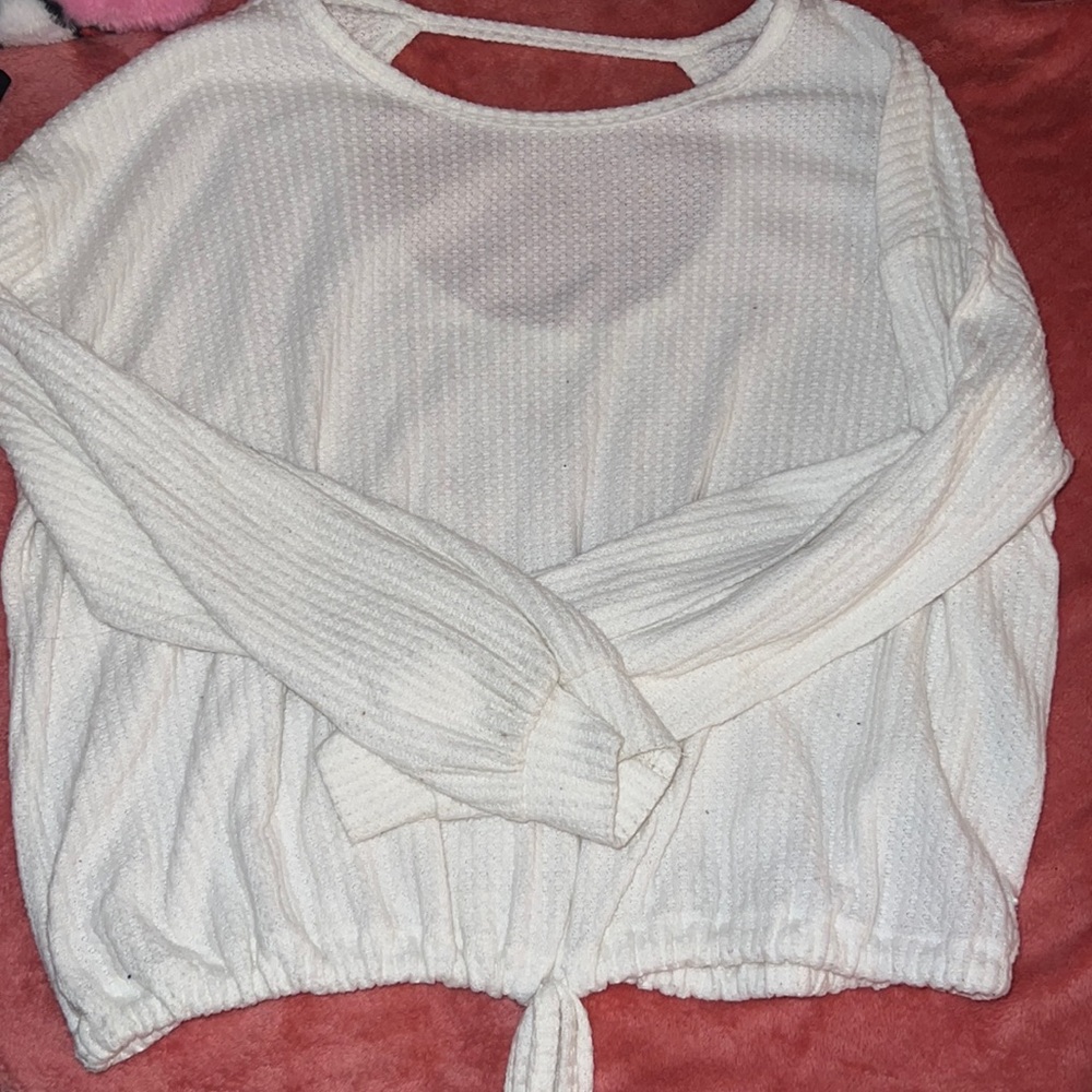 White Hollister sweater